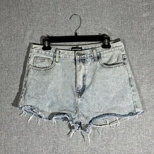 Light blue acid wash Pretty Little Thing‎ denim shorts